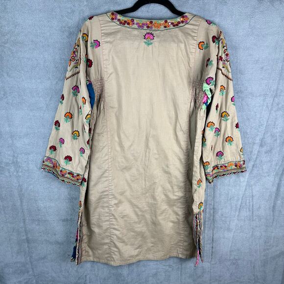 Generation Cottage Tunic Top Womens 8 Tan Embroidered Floral Smocked Modest Boho - Picture 9 of 16